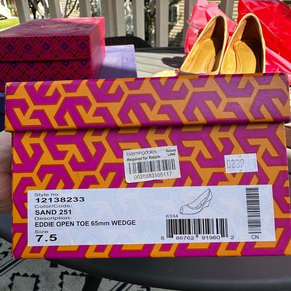 Tory Burch Eddie Open Toe Wedge - Picture 4 of 6